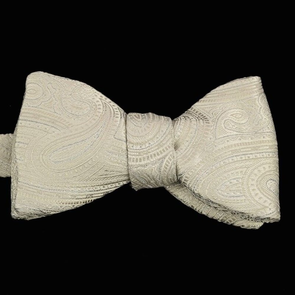 ETON Mens Pale Gray Silver PAISLEY Pre-Tied Woven Silk Bow Tie England NWT
